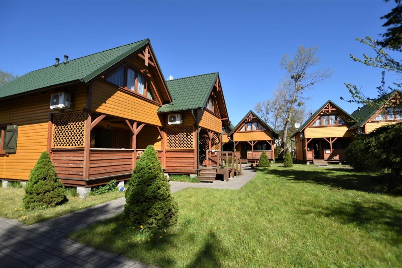 O.W. Sek Villa Karwia Buitenkant foto