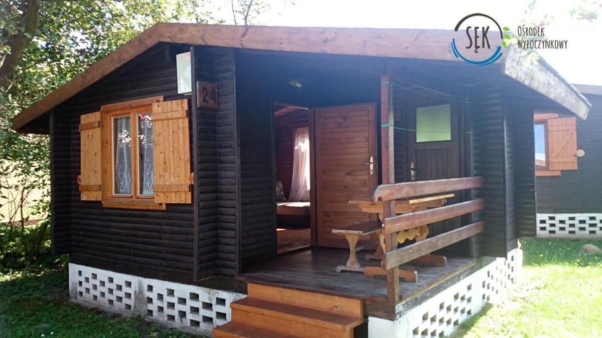 O.W. Sek Villa Karwia Buitenkant foto