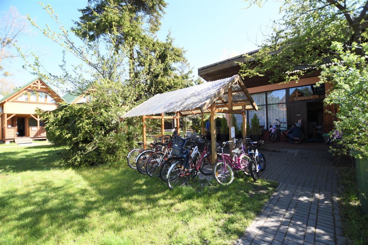 O.W. Sek Villa Karwia Buitenkant foto