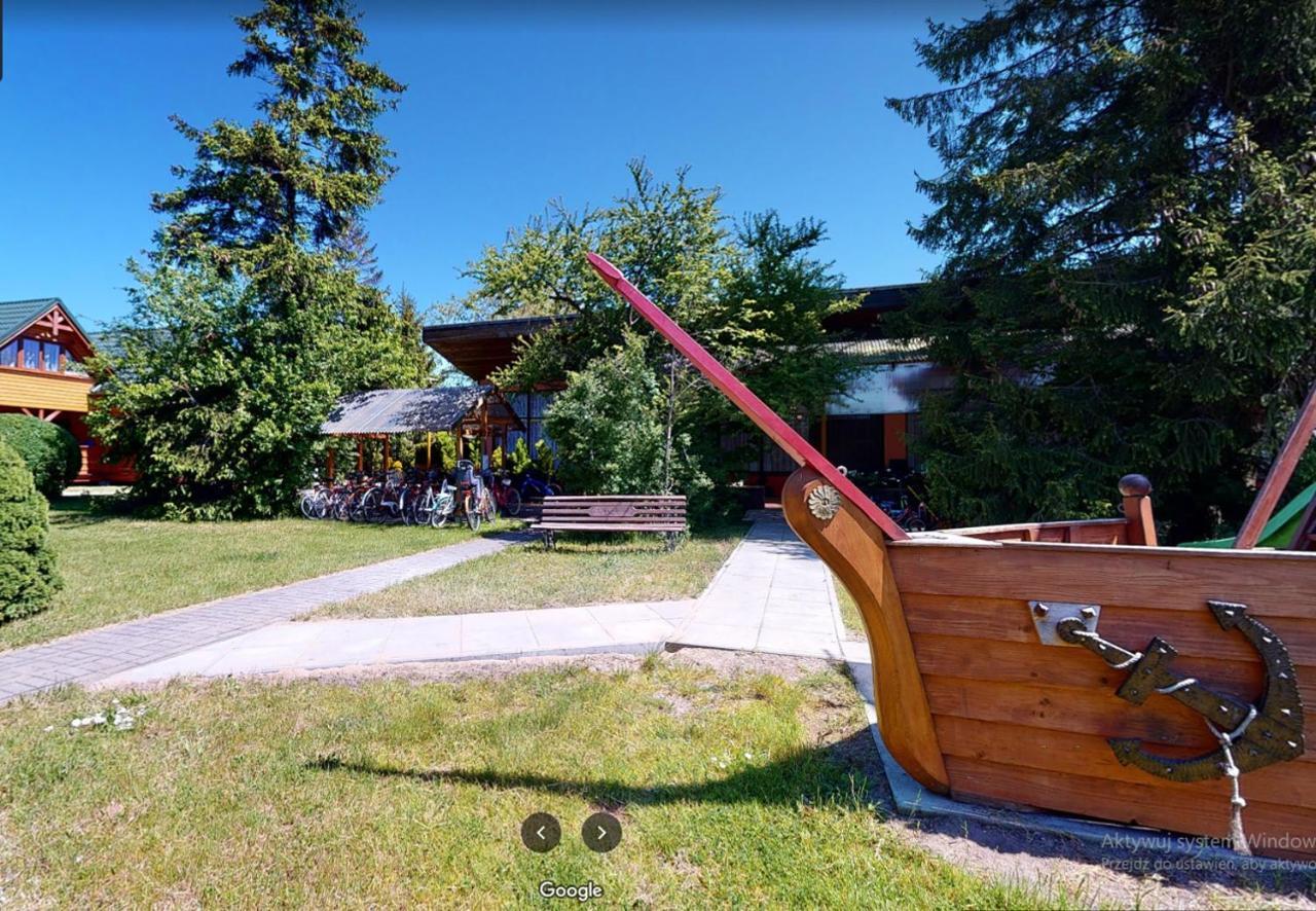 O.W. Sek Villa Karwia Buitenkant foto
