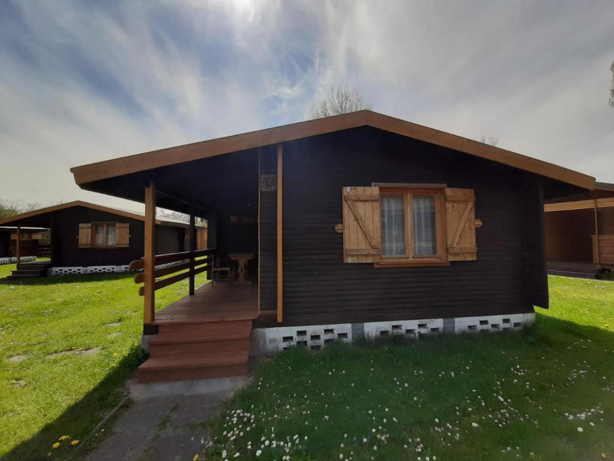 O.W. Sek Villa Karwia Buitenkant foto