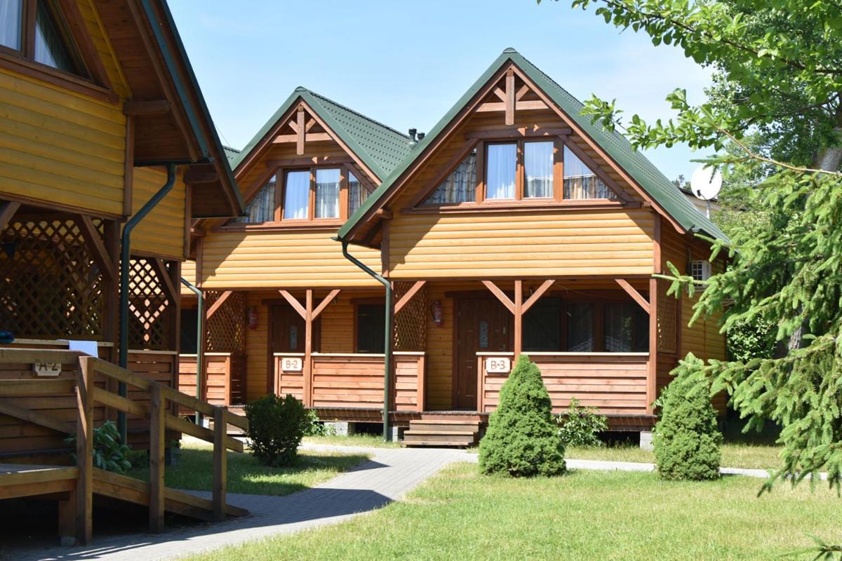 O.W. Sek Villa Karwia Buitenkant foto
